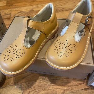 L’amour Tan Kids Shoes